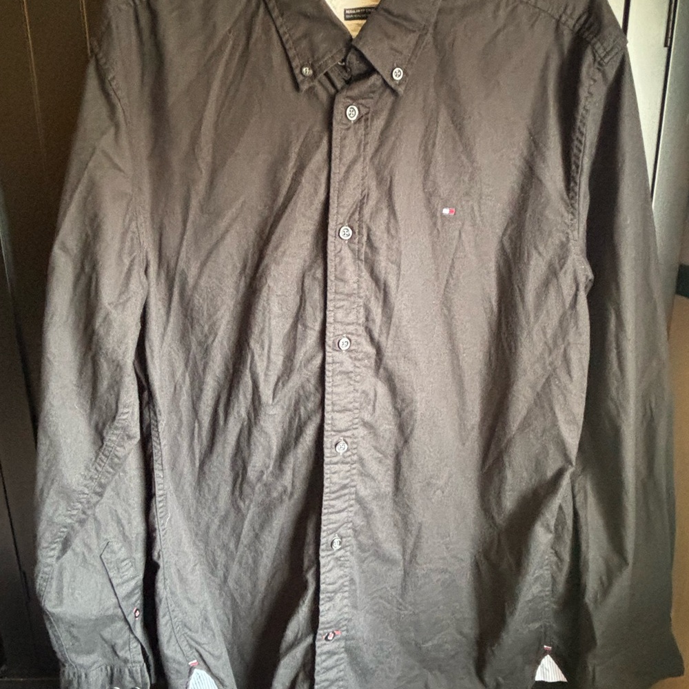 Tommy Hilfiger Men's Dark Gray Button-Down Shirt